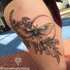 Luna Moth Black And Grey Stipple Tattoo With Crystals By Momma Tomma Anatomical Tattoos Stippling Tattoo Luna Moth Tattoo