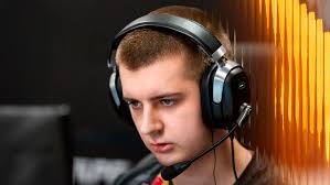 Pley of the Day: What a ridiculous round by Grim!