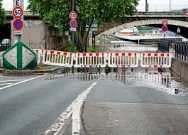 Toute l'actualité en direct, soyez informé de toute l'info en continu, sur les conditions et prévisions météorologiques, en images et en vidéos. Seine A Paris Des Inondations Et Des Projections Pessimistes
