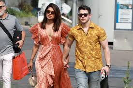 Madhu chopra, both indian army physicians. Nick Jonas And Priyanka Chopra Give A Peek Of Their Tuscan Vacation Villa Architectural Digest