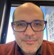 Questa mattina mi è arrivata la notizia che la mia grande amica Siobhan Nash-Marshall  ci ha improvvisamente lasciato. Ci ho messo qualche ora per riprendermi, ma  ora ho il desiderio di scrivere