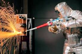 Cette gamme de pistolet laser est à la base conçue pour l'entrainement des tireurs sportifs, chasseurs, professionnels des métiers de la sécurité, mais peut également convenir pour un usage domestique ou pour s'amuser en famille et. Au Son D Une Scie A Propos Des Lasers De Combat