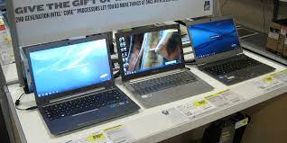 Dell inspiron 5468 merupakan laptop konsumer yang punya kualitas dan keunggulan yang tidak diragukan lagi karena sudah dilengkapi prosesor intel core i5 dan didukung dengan kemampuan ram 4 gb ddr4. Murah Inilah 8 Rekomendasi Laptop Ram 8gb Seharga Rp 4 6 Jutaan 2020 Gadgetren