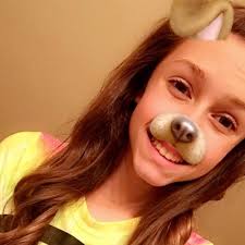 Tessa Perdue's Instagram, Twitter & Facebook