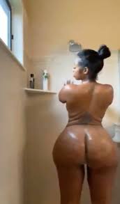 ShesFreaky
