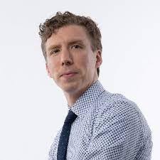 Carmen Demalleo's Instagram, Twitter & Facebook