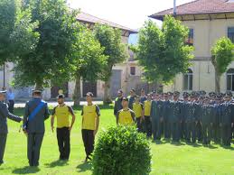 Il corpo della guardia di finanza è una delle cinque forze di polizia italiane ad ordinamento militare, dipendente direttamente dal ministero dell'economia e delle finanze. La Festa Della Guardia Di Finanza Nel Vco Stampa Diocesana Novarese