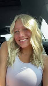 Madison Wilson Swimmer