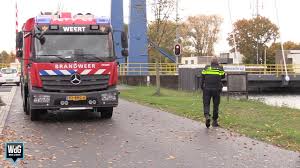 De politie is sinds afgelopen nacht op zoek naar een vermiste vrouw in nederweert. Vermiste 79 Jarige Vrouw Dood Aangetroffen In Kanaal De Limburger Mobile