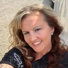 Tracy Pendleton's Instagram, Twitter & Facebook