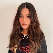 Hudgens, however, took it all in stride and navigated her career and personal travails with an aplomb and grace that would garner her continued loyalty and respect from her young fans the world over. Rwibjz7bp5godm