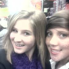 Fran Carey (@FranCarey_x)