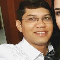 70+ profils pour “John Lira”