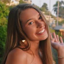 Libby Lester (@LibbyRLester)