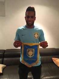 Alex teixeira of jiangsu suning poses for a photo at an airport as he departs for home on november 15, 2020 in nanjing, jiangsu province of china. Alex Teixeira Facebook