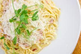 Free Photo Pasta Dish On A Restaurant Table Pasta Dishes Homemade Carbonara Spaghetti Carbonara With Bacon