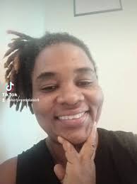 lilyMay (@sherlymomplaisir8)’s videos with Je Suis Fière de Moi