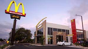 Mcdonald's is a large international company. Mega Etat Omd Setzt Sich Im Mcdonald S Pitch Durch