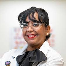 Janeen Bates's Instagram, Twitter & Facebook