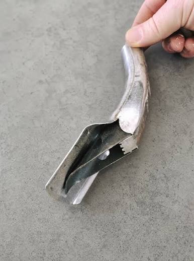I Spent Years Wondering About This Strange Tool My Father Always Responded  With the Same Smile. (Check first in all comments) ...👇👇👇
