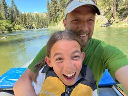 Eugene area fam! We're planning a Seedstronaut family float down the  McKenzie River later this summer. All welcome! Who's in?