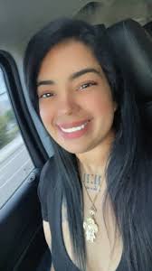 Preparativos para el Storytime de Uñas Acrílicas en Ohio