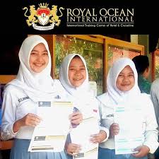 Sekolah ini menyediakan berbagai fasilitas penunjang pendidikan bagi anak didiknya. Twitter à¤ªà¤° Royal Ocean College Terima Kasih Untuk Para Siswi Sman 1 Balung Jember Selamat Bergabung Bersama Roicollege Sman1balung Jember