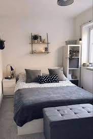 Bedroom Decor Feng Shui Bedroom Decor Vines Bedroom Decor High Ceilings Bedroom Decor Xmas How In 2020 Small Apartment Bedrooms Small Bedroom Decor Small Bedroom