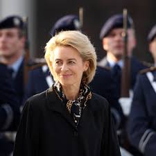 Ich liebe dich, komme, was wolle. Von Der Leyen Geht Ihr Leben Nur Mit Geld Bunte De
