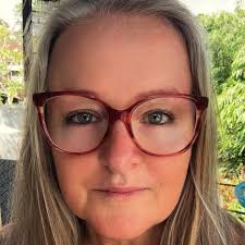 Welcome to our 2019 Nursing Graduates! 92 new nursing and midwifery  graduates kick started their careers today, commencing placements within  the Sunshine Coast Hospital and Health Service (SCHHS). SCHHS has the  highest