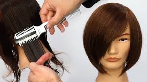 The razor fade haircut, sometimes called the straight razor fade, is a type of skin taper fade cut where a guy's hair on the sides and back is shaved. The Easiest Bob Haircut Ever With A Razor Youtube