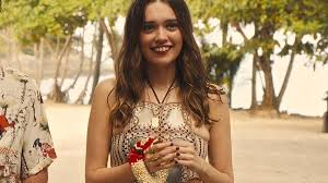 Quién es Aimee Lou Wood, la nueva estrella de The White Lotus que presume  de sus dientes de conejo