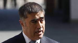 La carta de rn y el pri, mario desbordes, reconoció la tendencia, pero no así las distancias. Desbordes Reclama A La Moneda El Segundo Piso Tiene Su Tapado