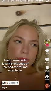 Ella Vernon (vernonella)