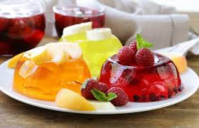 4 Delicieuses Recettes Avec De La Gelatine Recette Idee Recette Gateau Aux Fruits Frais