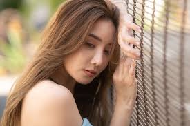 Zhao Lin https://www.instagram.com/zhaopi86?igsh=amFrNXVvY2ZxaGxs