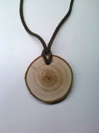 Wood Pendant Necklace Log Slice Necklace Rustic Jewelry Need Something Low Priced In Your Booth Wood Jewellery Wood Pendant Wooden Jewelry