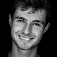 20+ "Max Reichen" profiles