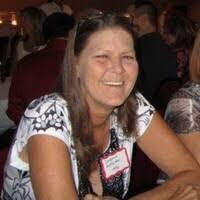 Lynn Huffaker's Instagram, Twitter & Facebook