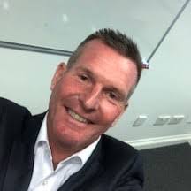 Kerry Blunt's Instagram, Twitter & Facebook