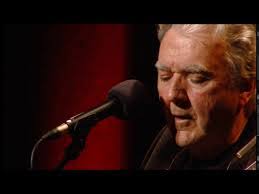 Glen Stapleton's Instagram, Twitter & Facebook