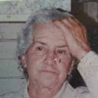 Romelia Solis's Instagram, Twitter & Facebook