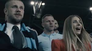 Jun 22, 2021 · antoni królikowski i joanna opozda dali szansę miłości i wrócili do siebie. Bad Boy Patryka Vegi Recenzja Kibole Prezesi I Policjanci Futbolowy Amok Brutalny I Wulgarny Antoni Krolikowski Swietny W Roli 26 02 Express Ilustrowany