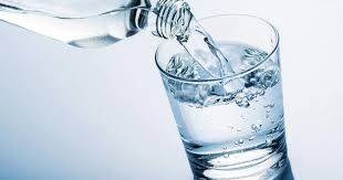 Fungsi minum air putih banyak. Kurang Minum Air Putih Dapat Sebabkan Stroke Radio Rdk
