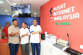 Usahawan dari setiap pi1m berkumpul di pi1m gunung hilir dan tiba di pi1m pokok sena untuk mendengar. Galeri Anugerah Perkhidmatan Cemerlang Category Pelancaran Pusat Internet 1 Malaysia Kg Tamau Kota Belud Sabah Pada 21 April 2018 Image Pelancaran Pusat Internet 1 Malaysia Kg Tamau Kota Belud Sabah Pada 21 April 2018