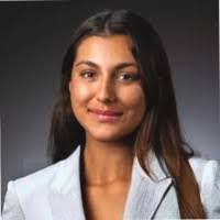 Mary Corlett's Instagram, Twitter & Facebook