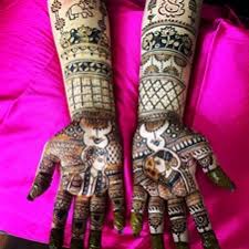 Henna tattoos or mehndi art, airbrush, nail art and glitter tattoos are a few more creative services we offer in calgary. Henna By Kesha Mehndi Artist Ocala Fl Sulekha