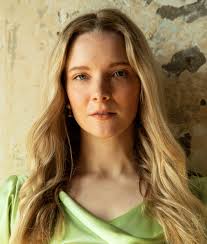 Rings of Power' Star Morfydd Clark to Play Evelyn Glennie, a Pioneering  Deaf Musician and Grammy Winner, in Neon Films