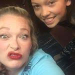 Amber Raglin's Instagram, Twitter & Facebook