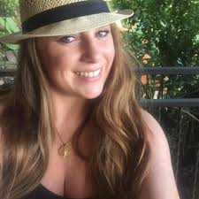 What are some live music or event spots in Walla Walla